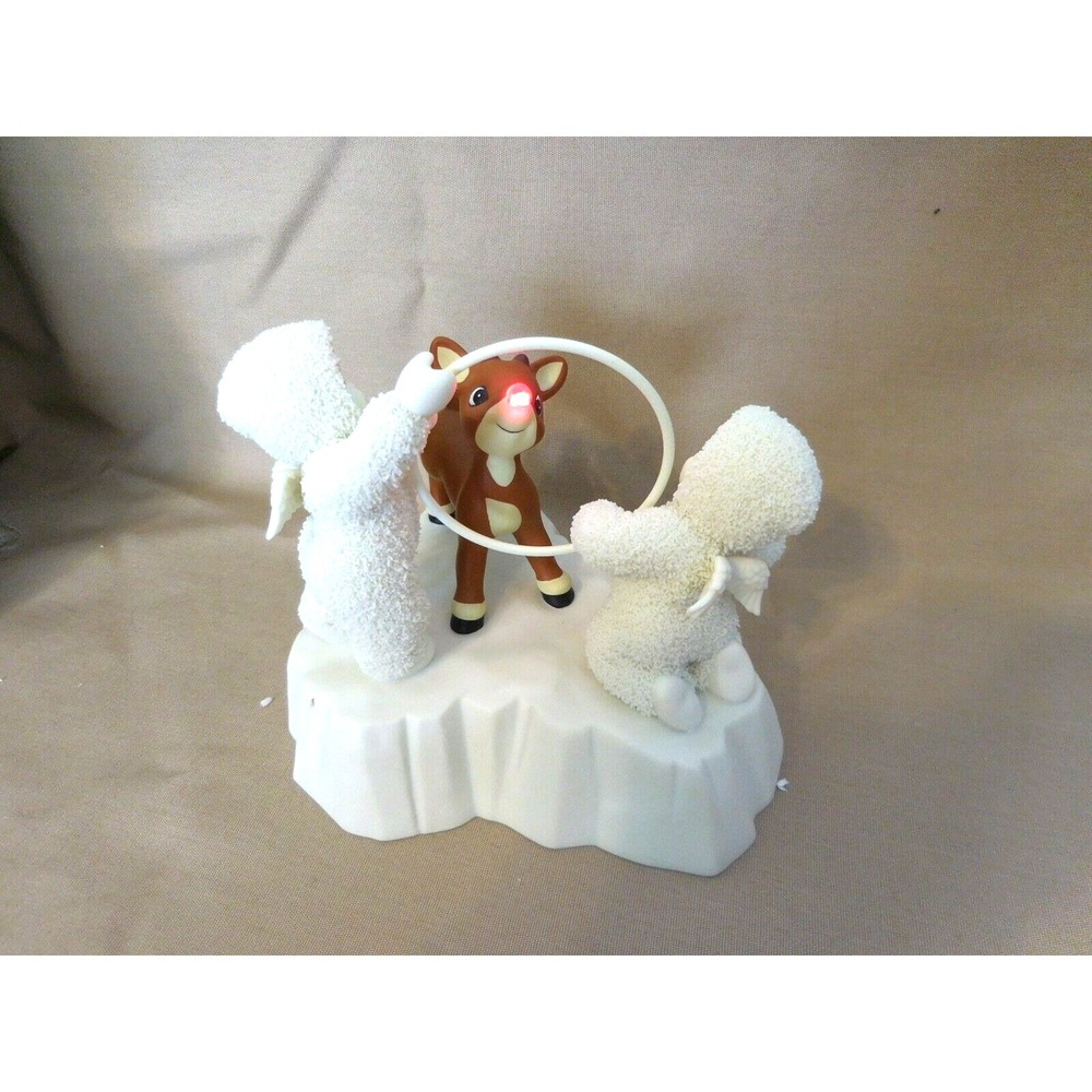Snowbabies Dept 56 Guest Collection Rudolph Gets Ready Red Nose Blinks + Box